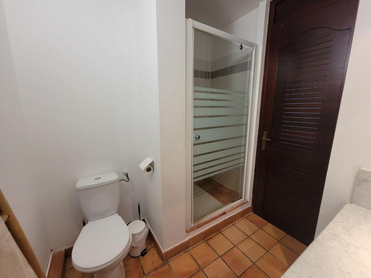 Studio Climatise Dans Residence Avec Piscine, A Proximite De La Mer La Trinité Dış mekan fotoğraf