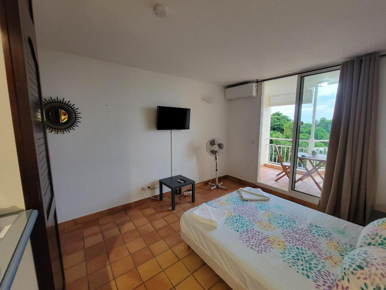 Studio Climatise Dans Residence Avec Piscine, A Proximite De La Mer La Trinité Dış mekan fotoğraf